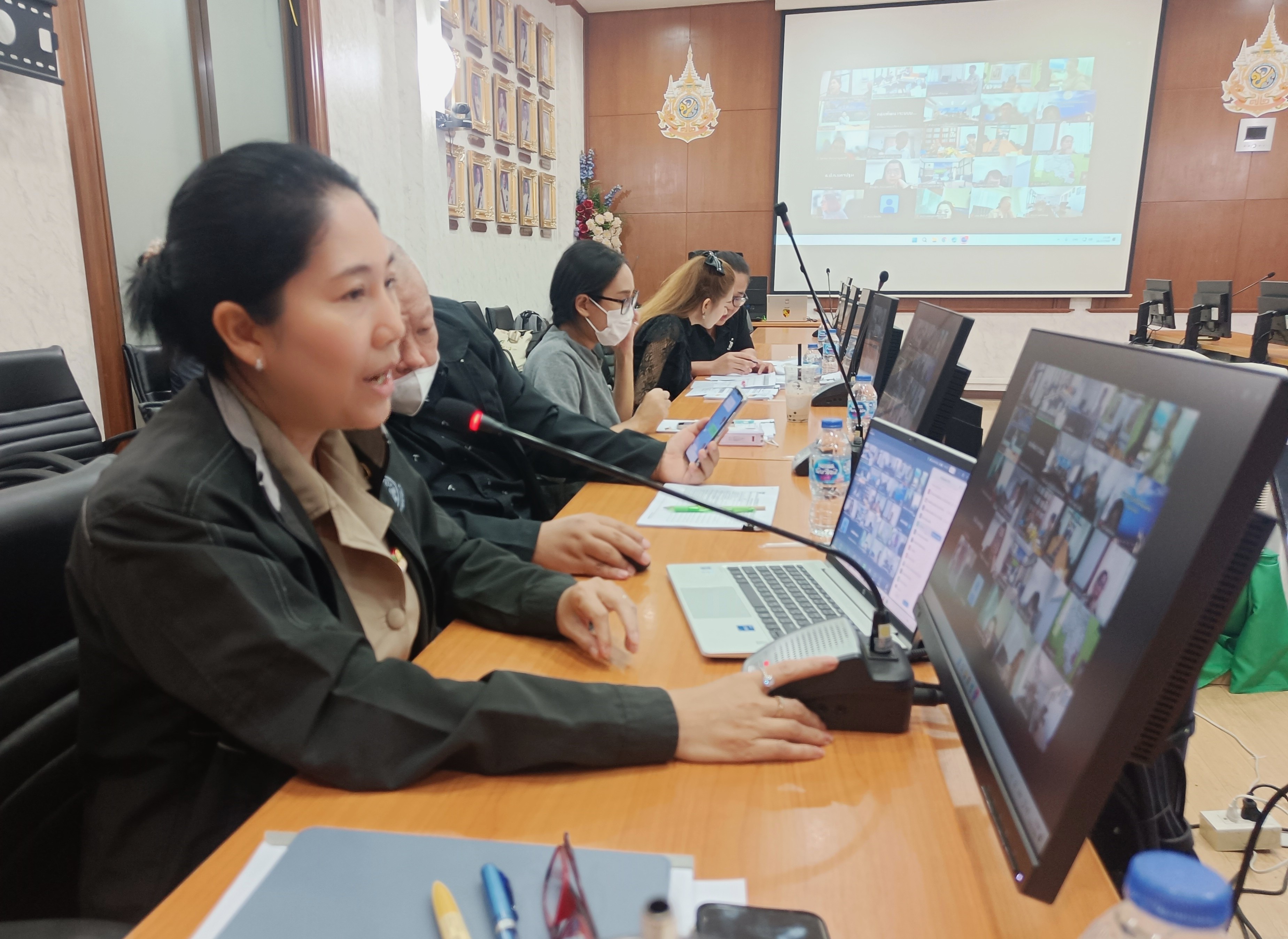 title - Unit School การประชุมชี้แจงตัวชี้วัดตามคำรับรองการปฏิบัติราชการระดับหน่วยงานของ ส.ป.ก.จังหวัด ประจำปีงบประมาณ  พ.ศ. 2569 ผ่านสื่ออิเล็กทรอนิกส์ (ผ่านระบบออนไลน์ Zoom Meeting)